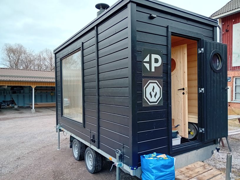 Iso Saunakärry vuokraus Mobiilisauna Turku Kaarina Paimio Piikkiö Sauvo Naantali Raisio Rymättylä Parainen Nauvo Lieto Rusko Vahto Masku